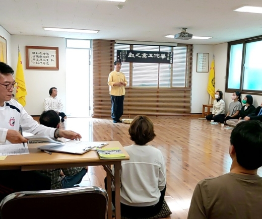 editor_50_1_1_115641.jpg