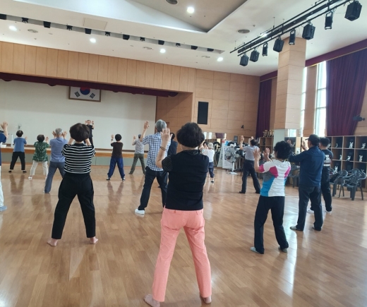 editor_71_2_2_121415.jpg