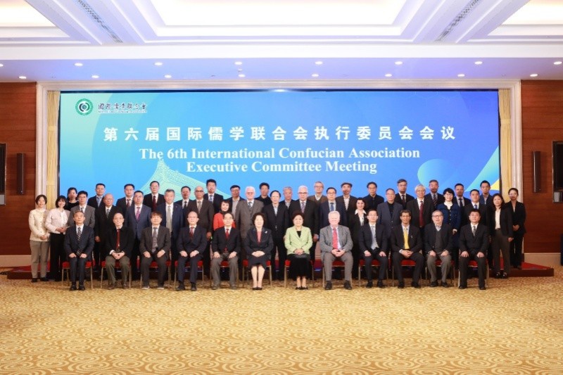 editor_84_1_1_225839.jpg