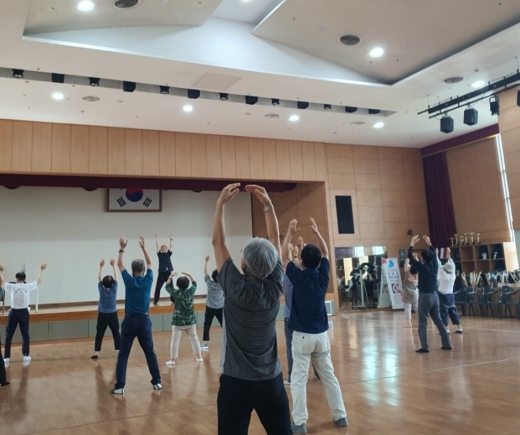 editor_88_1_1_230143.jpg